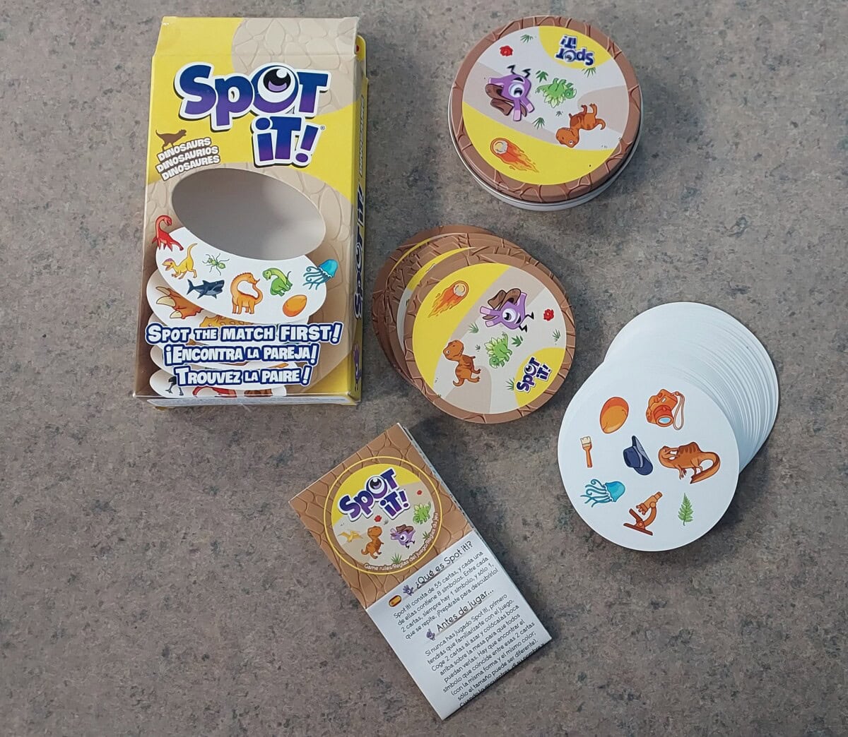 lot spot it card game picture