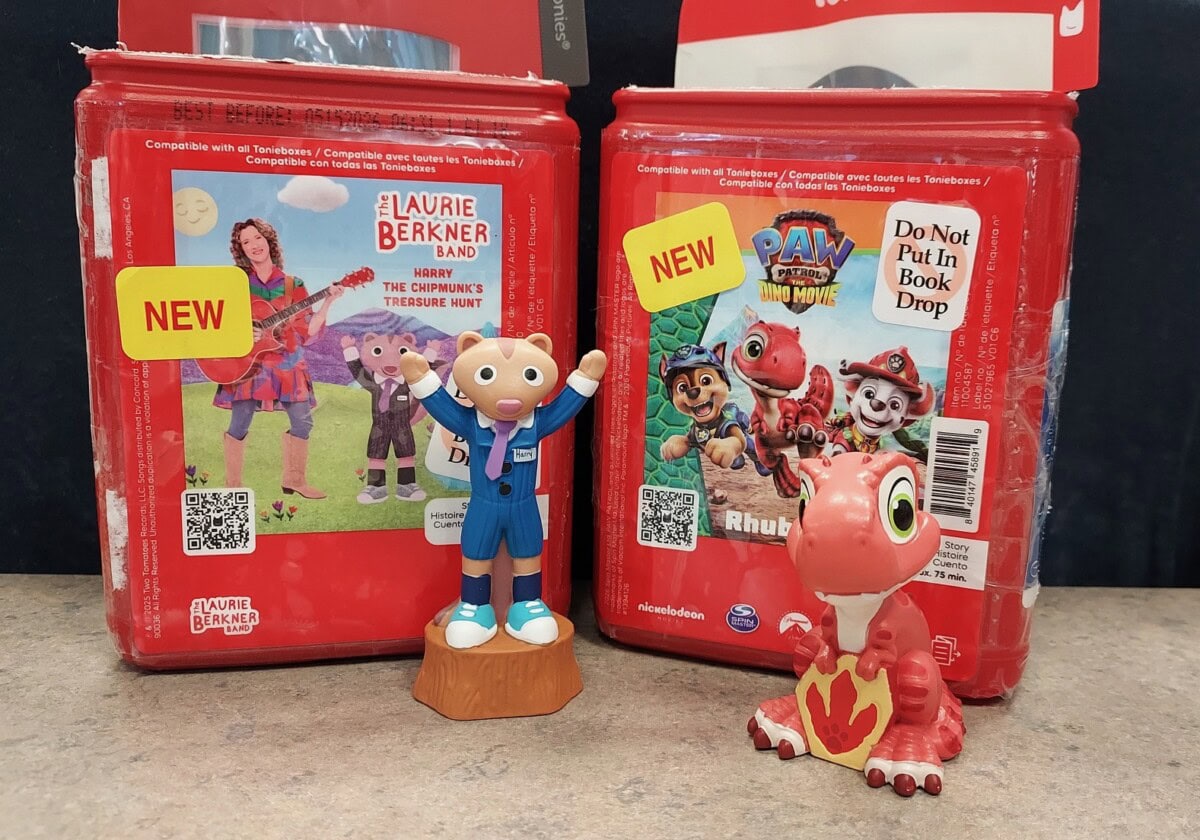 tonies figure paw patrol the dino movie rhubarb & laurie berkner harry the chipmunk